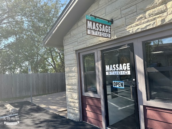 Slide image 2 of 2 for massage-studio