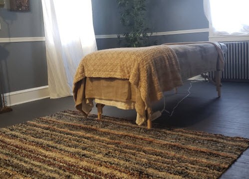 Slide image 1 of 2 for body-kneads-spa