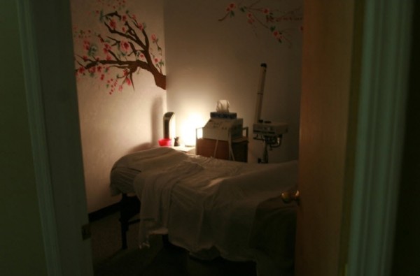 Slide image 1 of 3 for laser-and-spa-techniques