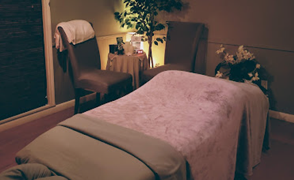 Slide image 1 of 4 for thai-herbal-spa-and-salon