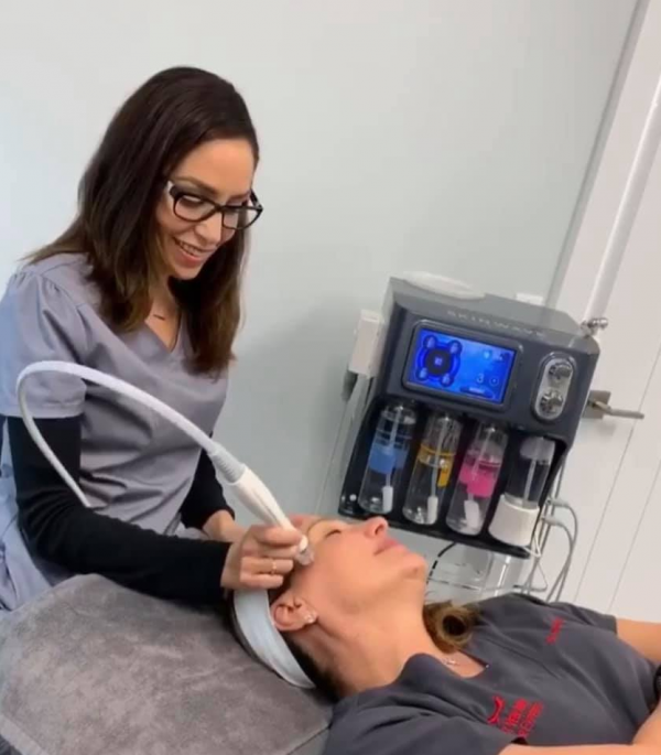 Slide image 2 of 3 for fox-vein-laser-experts