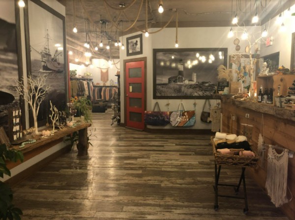 Slide image 4 of 6 for montauk-salt-cave-west-north-shore