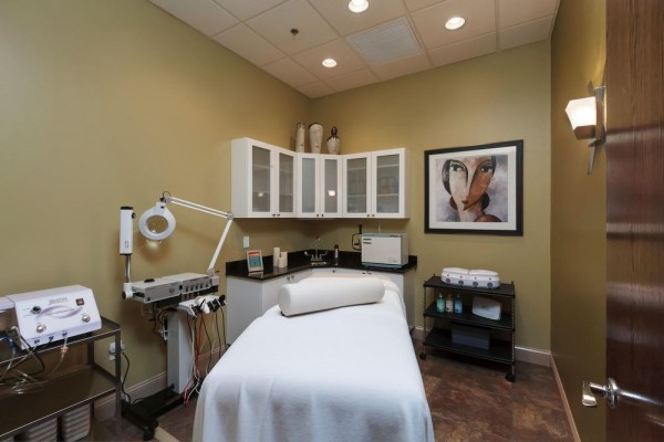 image for MassageLuxe Leawood