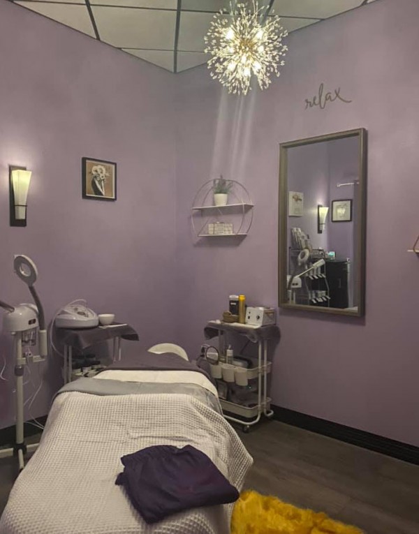 Slide image 3 of 4 for esthetics-by-irene