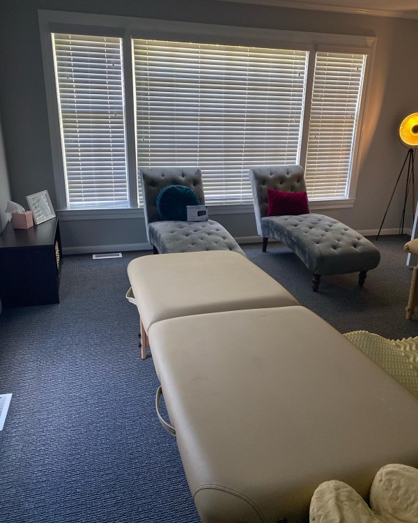 Slide image 1 of 3 for urban-calm-massage-and-skincare