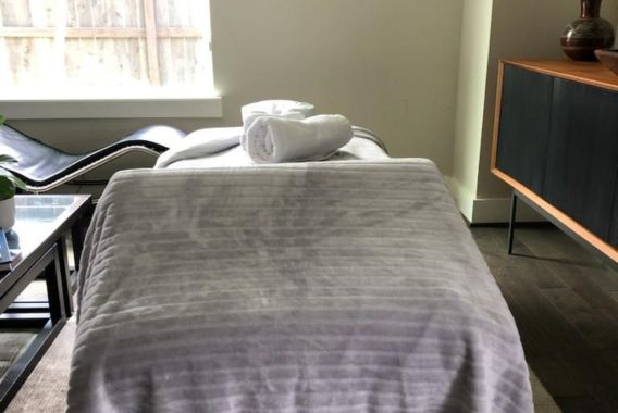 Slide image 4 of 6 for houston-mobile-massages