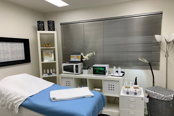 image for Brazilian Honey Waxing Brentwood