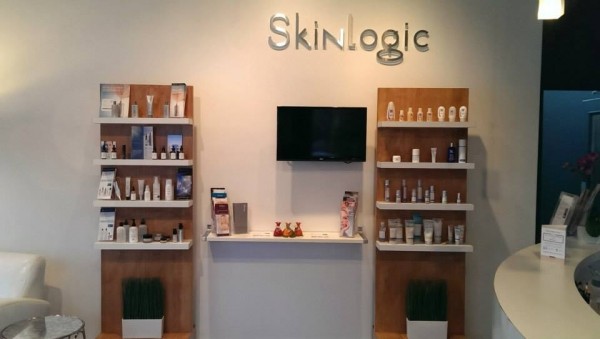 Slide image 3 of 5 for skinlogic-skin-center