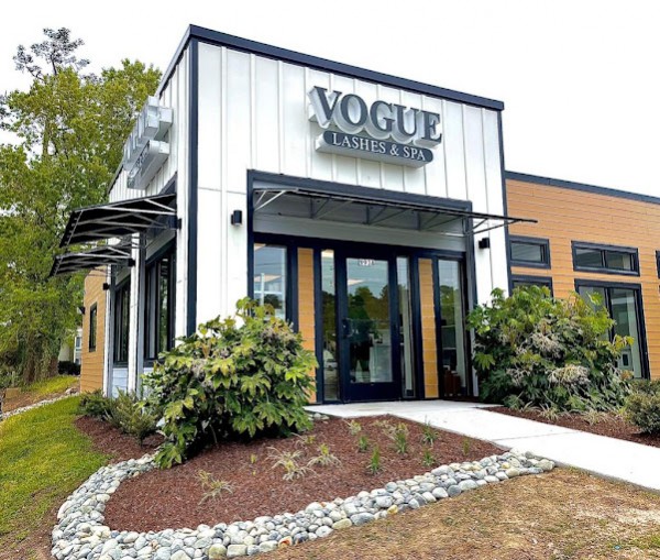 Slide image 1 of 1 for vogue-lashes-spa