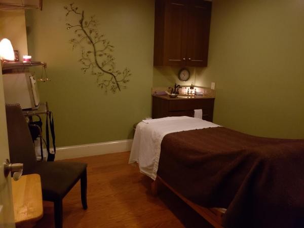 image for Therapeutic Massage by Rachel