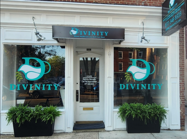 Slide image 1 of 1 for divinity-hydration