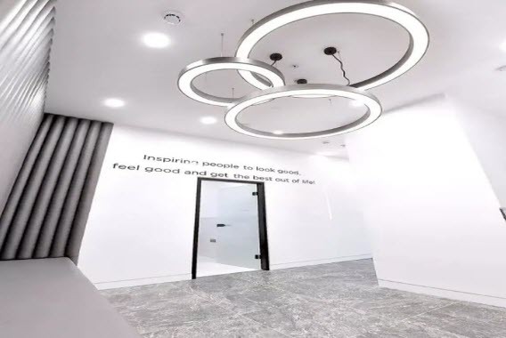 Slide image 2 of 2 for therapie-clinic