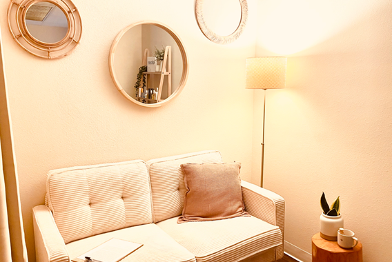 Slide image 1 of 2 for maison-beaute