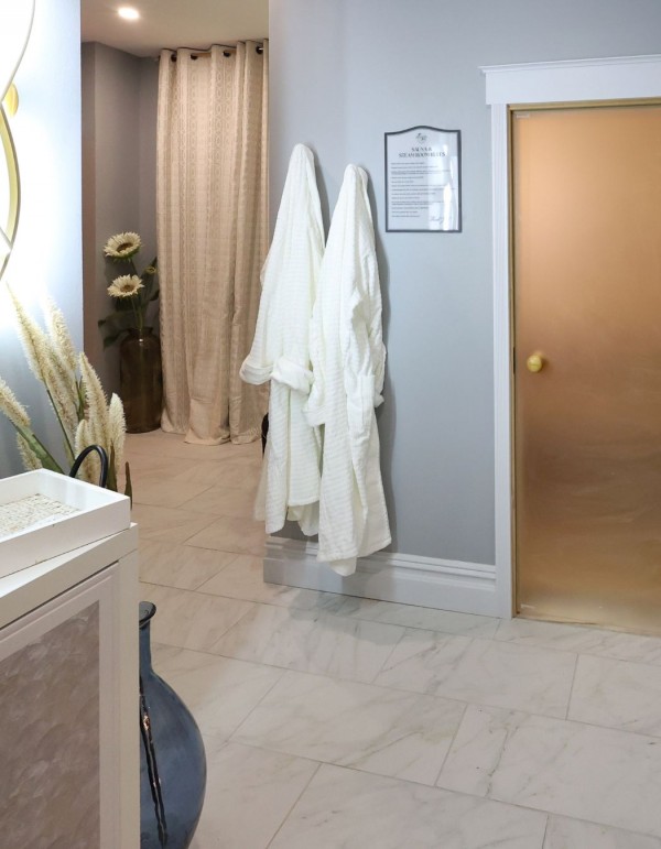 Slide image 5 of 16 for elysian-spa-at-in-vogue