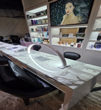 Slide image 4 of 6 for style-bar-nail-hair-salon