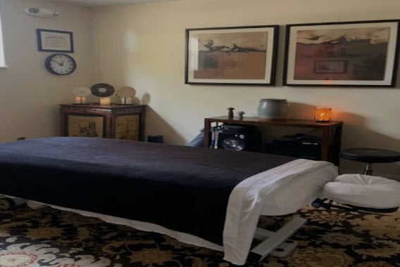 Slide image 1 of 4 for elev8-massage-therapy-st-louis