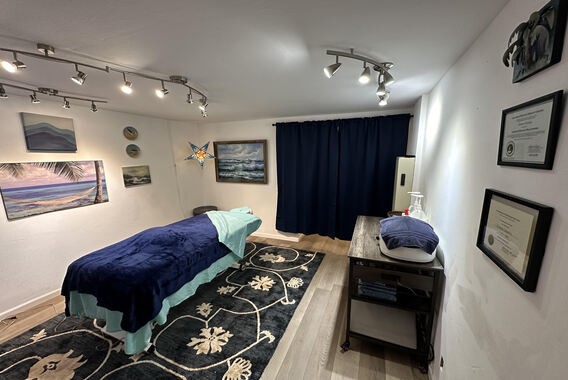 Slide image 4 of 6 for magic-hands-by-simon