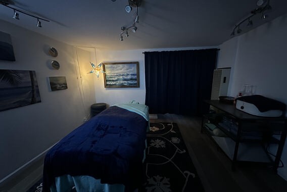 Slide image 5 of 6 for magic-hands-by-simon