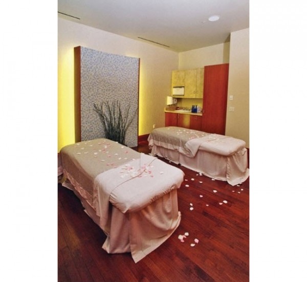 image for Agora Spa at The Stamford Marriott Hotel