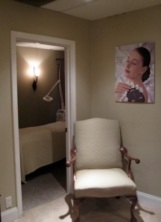 Slide image 3 of 5 for laschi-hairstylists-day-spa