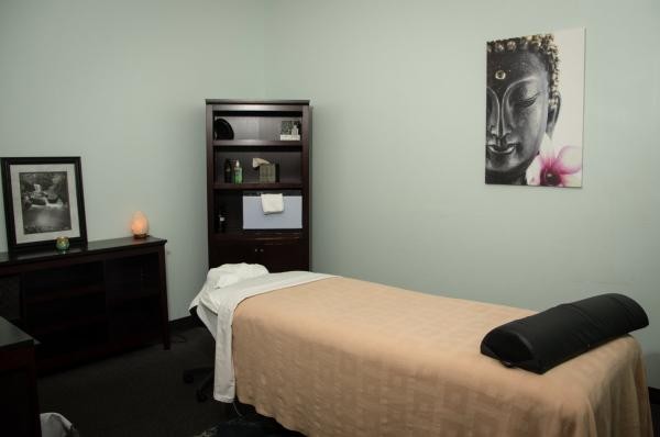 image for LaVida Massage - Willowbrook