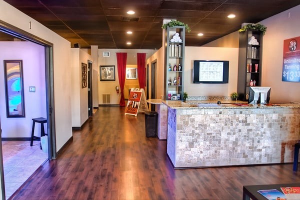 image for 33 Tanning Spa