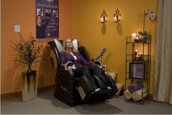Slide image 3 of 6 for planet-beach-contempo-spa