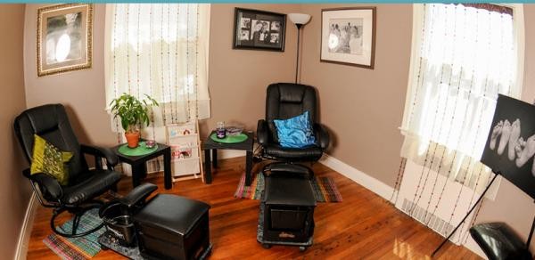 Slide image 3 of 7 for dragonfly-salon-and-studio