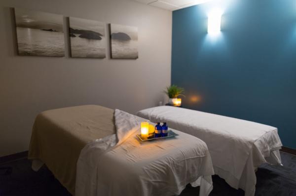 image for Hand & Stone Massage and Facial Spa - Manalapan