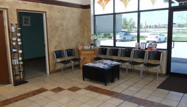 Slide image 4 of 6 for raylenes-total-salon-concepts-princeville