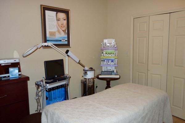 image for Living Well Essentials Medical Spa