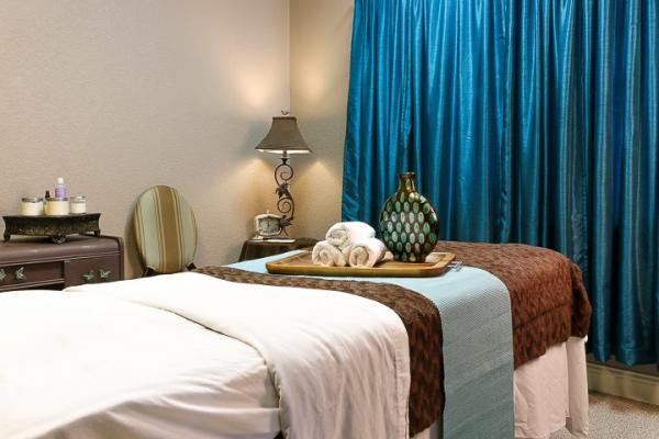 Slide image 1 of 3 for medical-spa-of-plano