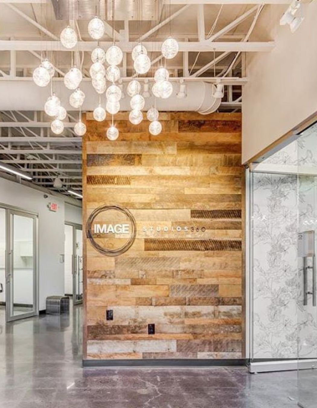 Lobby to Urban Retreat Spa Studio