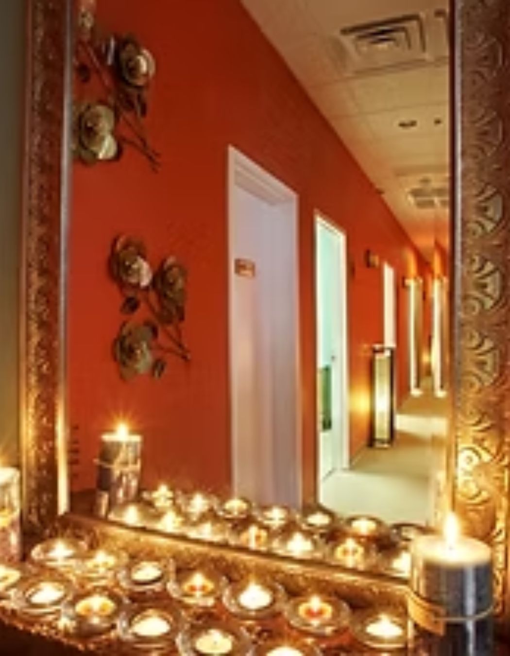 Mirror in a hallway at Taichi Wellness Spa