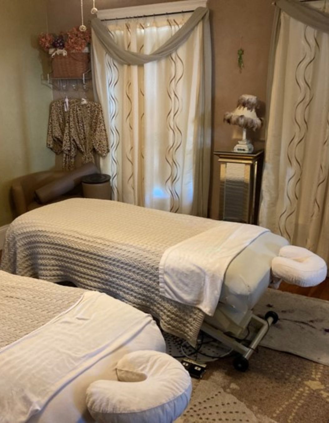Couples massages and facials treatment room at the Mac Med Spa location in Milford, MA.